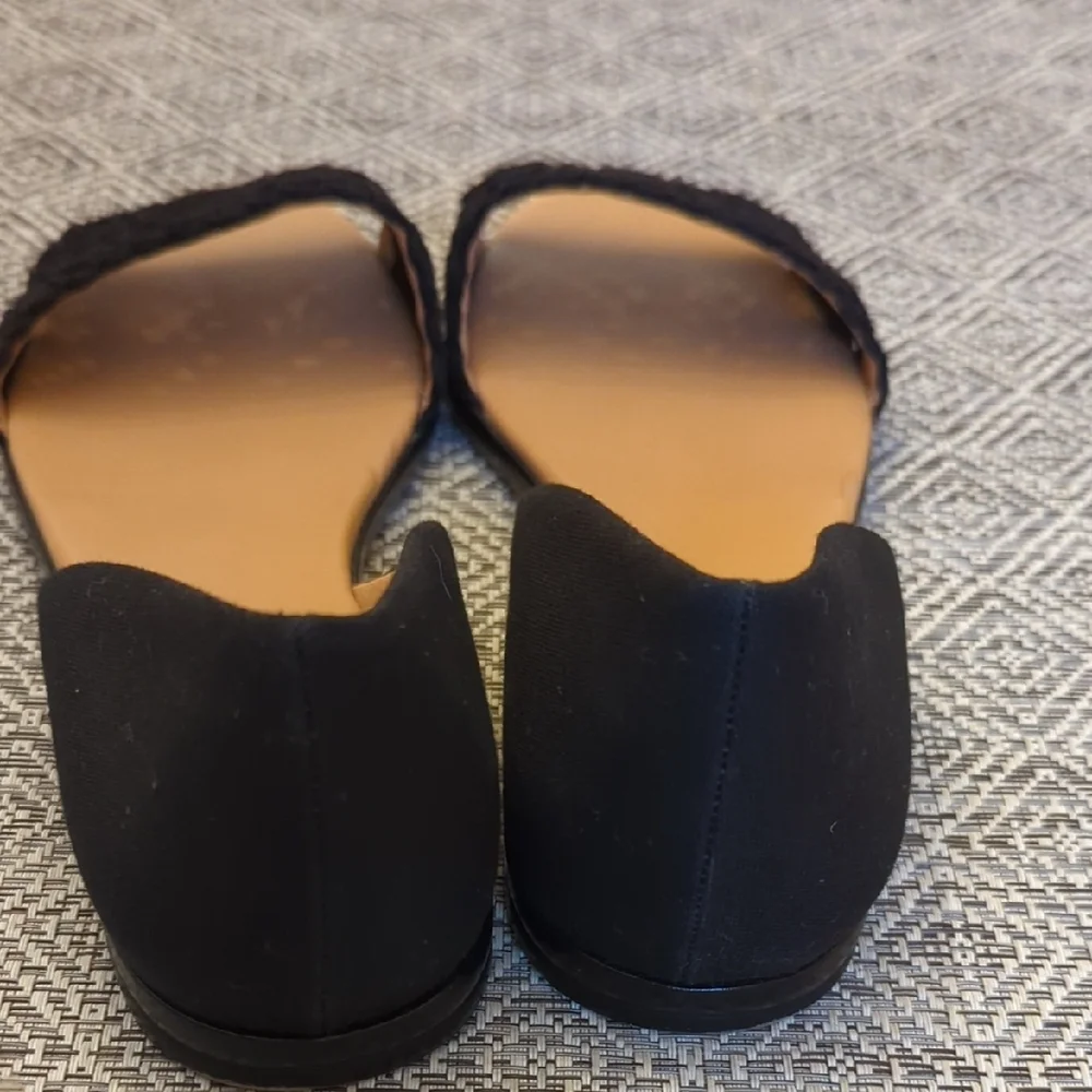 J. Crew Morgan Eyelet Peep Toe Black Flats Or Open-Toe Sandals - Picture 5 of 7